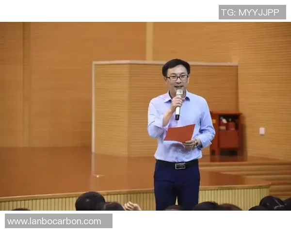 徐彬感恩邵佳一的信任与支持，立志向他学习不断提升自我